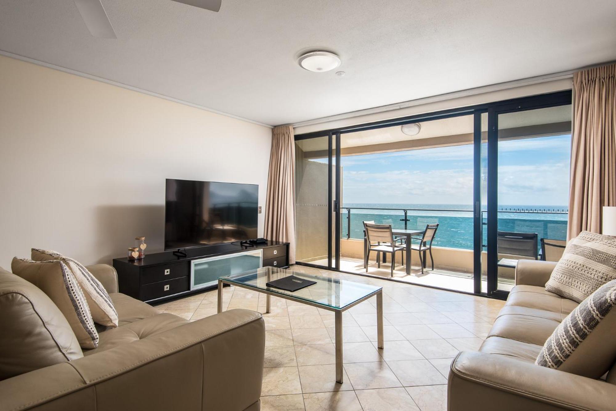 Clubb Coolum Beach Resort Sunshine Coast Exteriör bild